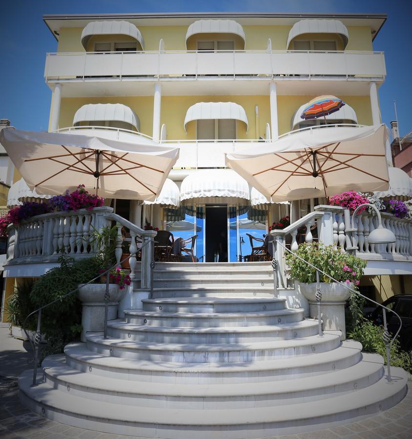 Hotel Le Lampare 카오를레 외부 사진