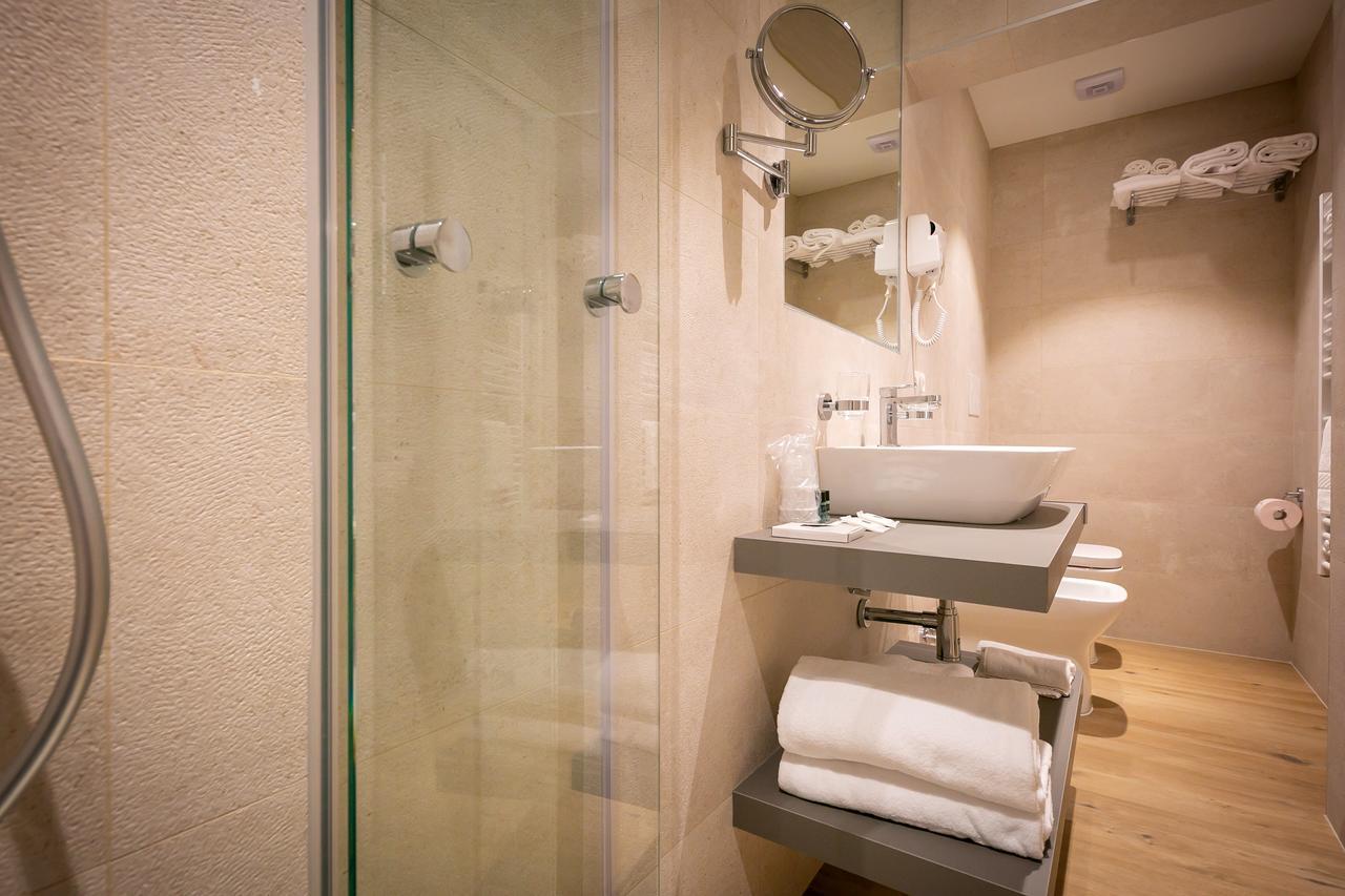 Hotel Le Lampare 카오를레 외부 사진